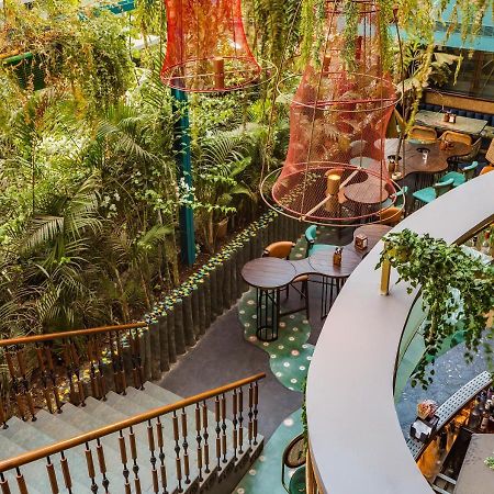 Goldfinch Hotel Mumbai Ngoại thất bức ảnh