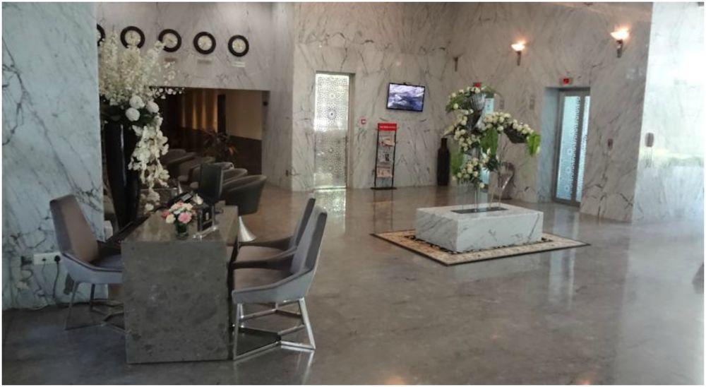 Goldfinch Hotel Mumbai Ngoại thất bức ảnh