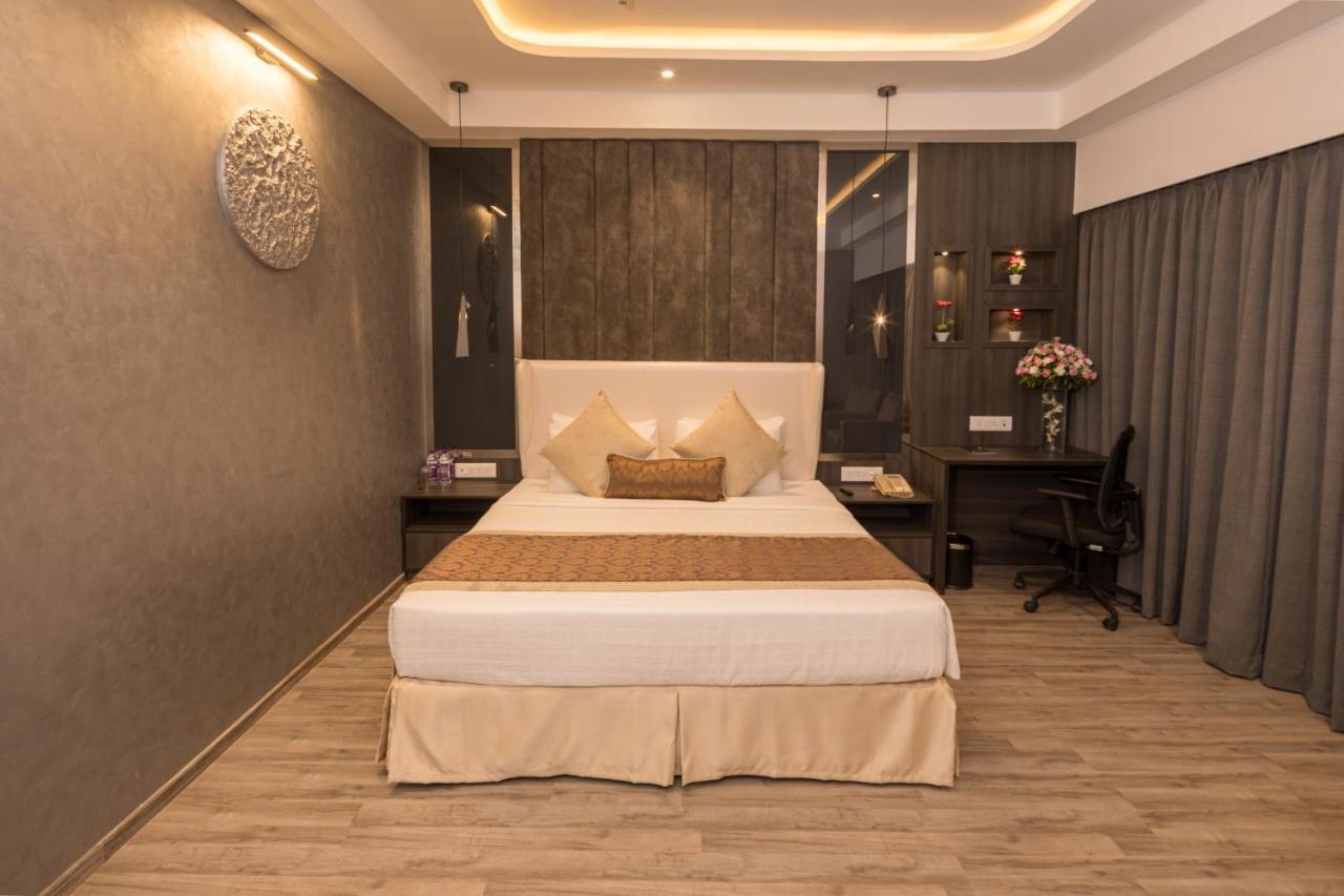 Goldfinch Hotel Mumbai Ngoại thất bức ảnh