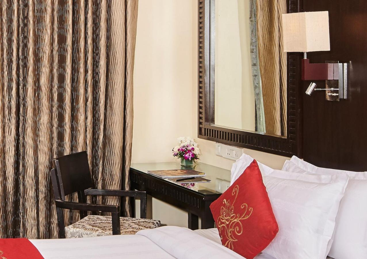 Goldfinch Hotel Mumbai Ngoại thất bức ảnh
