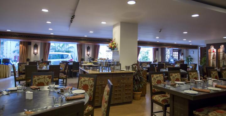 Goldfinch Hotel Mumbai Ngoại thất bức ảnh