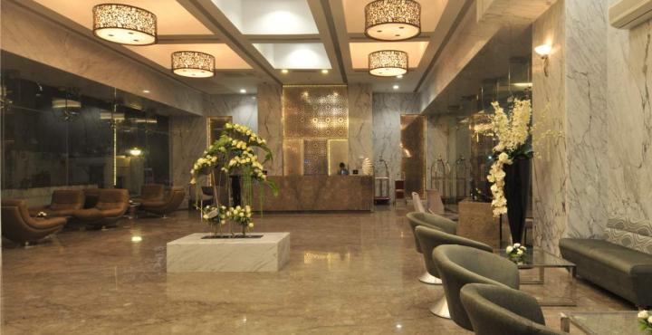 Goldfinch Hotel Mumbai Ngoại thất bức ảnh