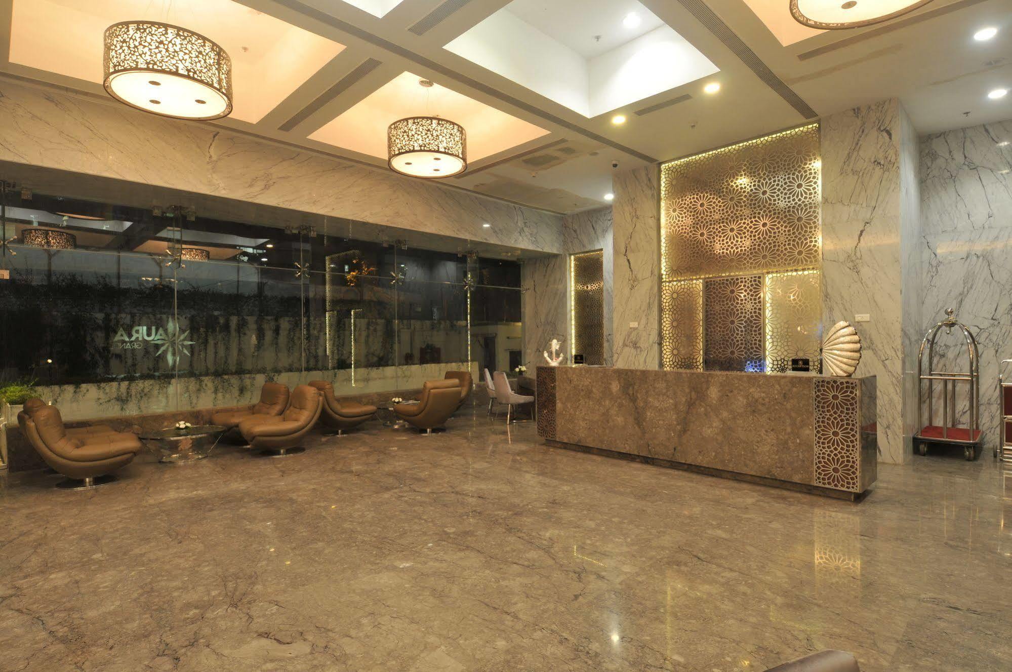 Goldfinch Hotel Mumbai Ngoại thất bức ảnh